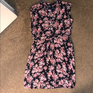 Sleeveless knee length floral dress